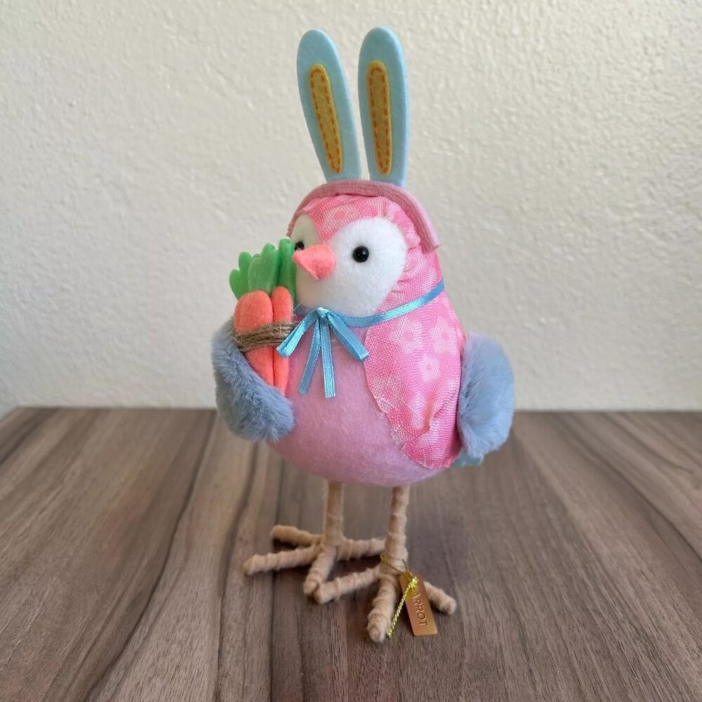Featherly Friend Felt Bird 'Carrot' 2023 Spring Easter Decor Figurine Spritz